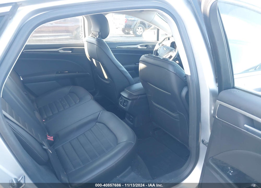 2013 FORD FUSION SE VIN: 3FA6P0HR6DR252436