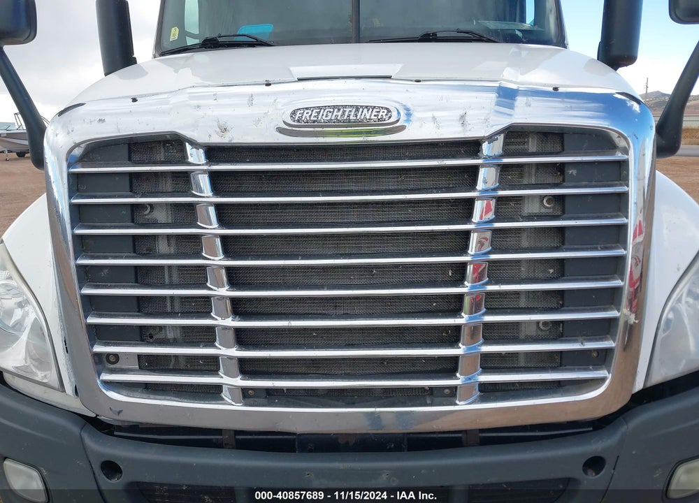 2016 FREIGHTLINER CASCADIA 125 VIN: 3AKJGLD53GSGZ1329