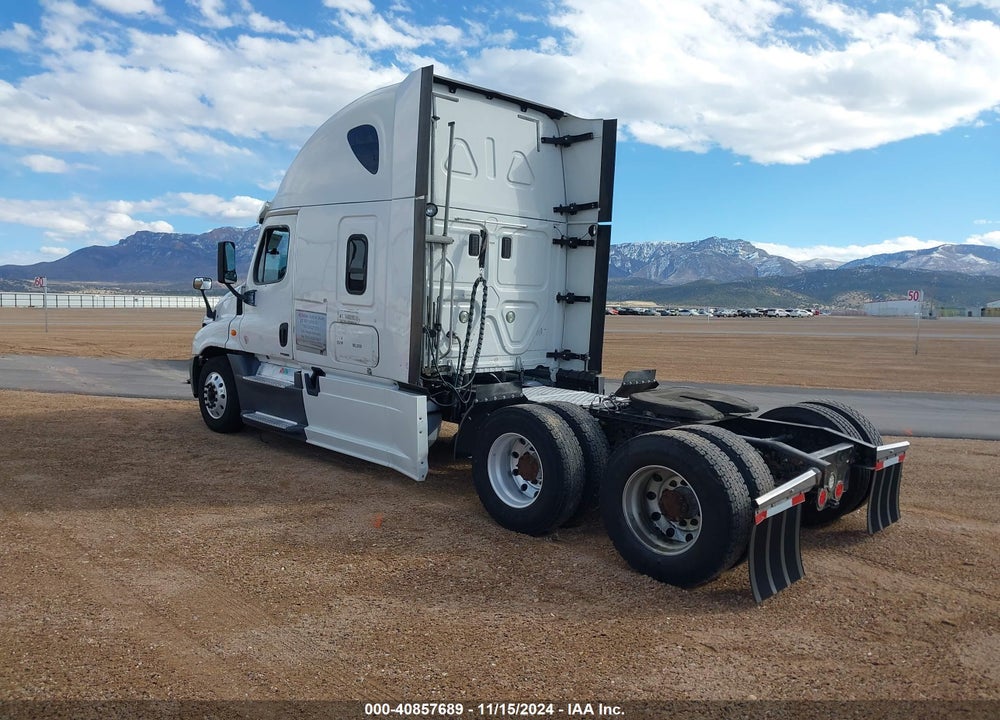 2016 FREIGHTLINER CASCADIA 125 VIN: 3AKJGLD53GSGZ1329