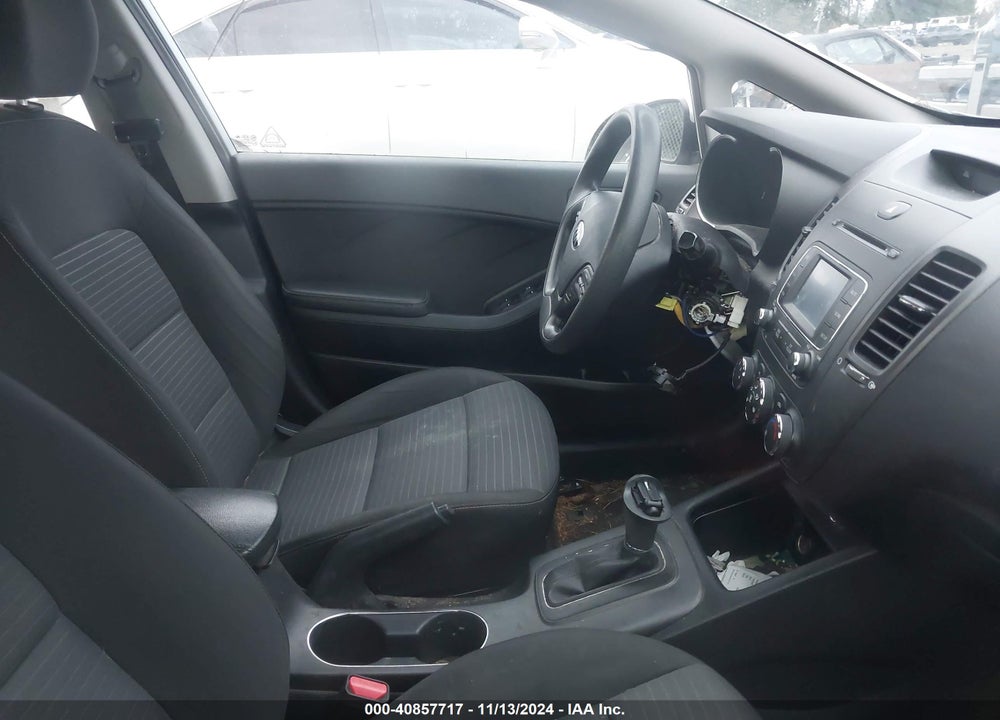 2016 KIA FORTE LX VIN: KNAFX4A62G5604109
