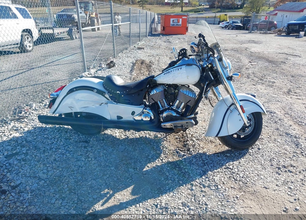 2016 INDIAN MOTORCYCLE CO. CHIEF CLASSIC VIN: 56KCCCAA4G3332510