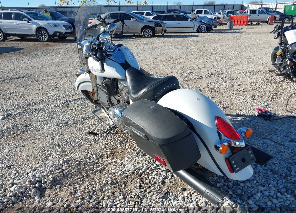 2016 INDIAN MOTORCYCLE CO. CHIEF CLASSIC VIN: 56KCCCAA4G3332510