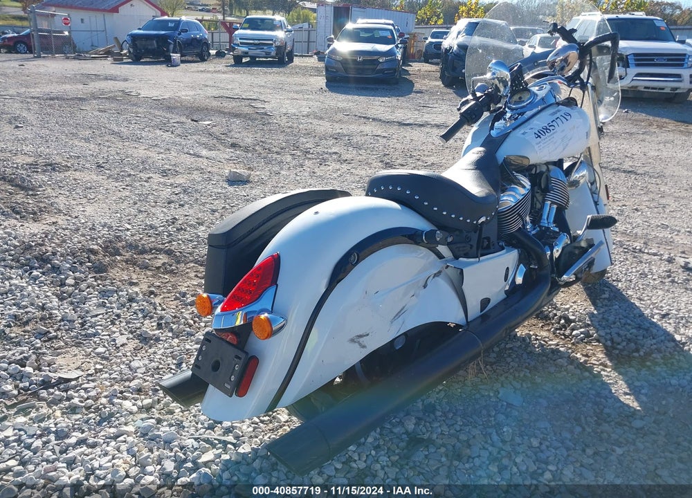 2016 INDIAN MOTORCYCLE CO. CHIEF CLASSIC VIN: 56KCCCAA4G3332510