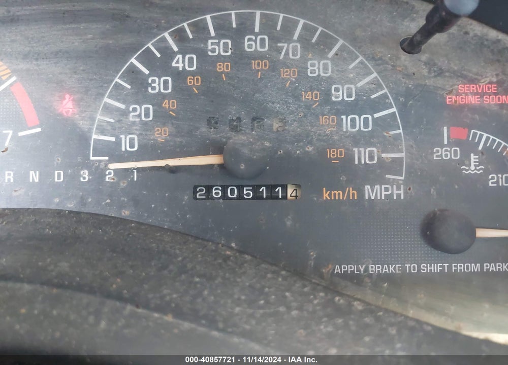 2002 PONTIAC GRAND PRIX SE VIN: 1G2WK52J52F230743