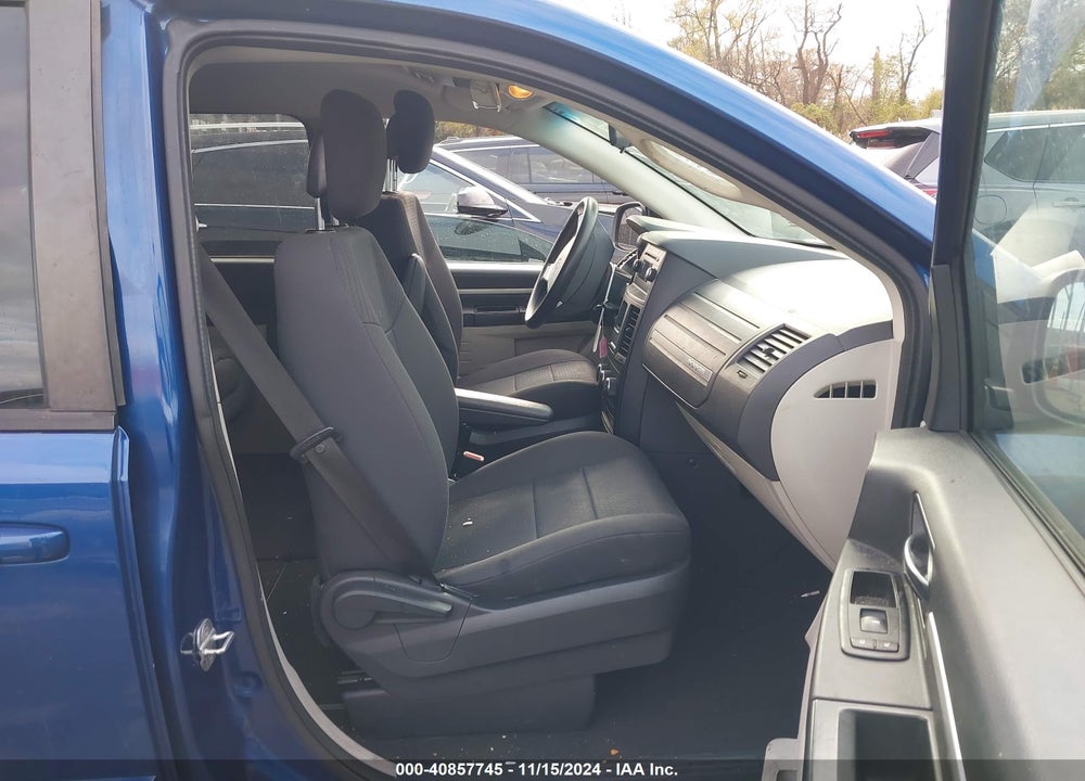 2010 DODGE GRAND CARAVAN SE VIN: 2D4RN4DE5AR443339