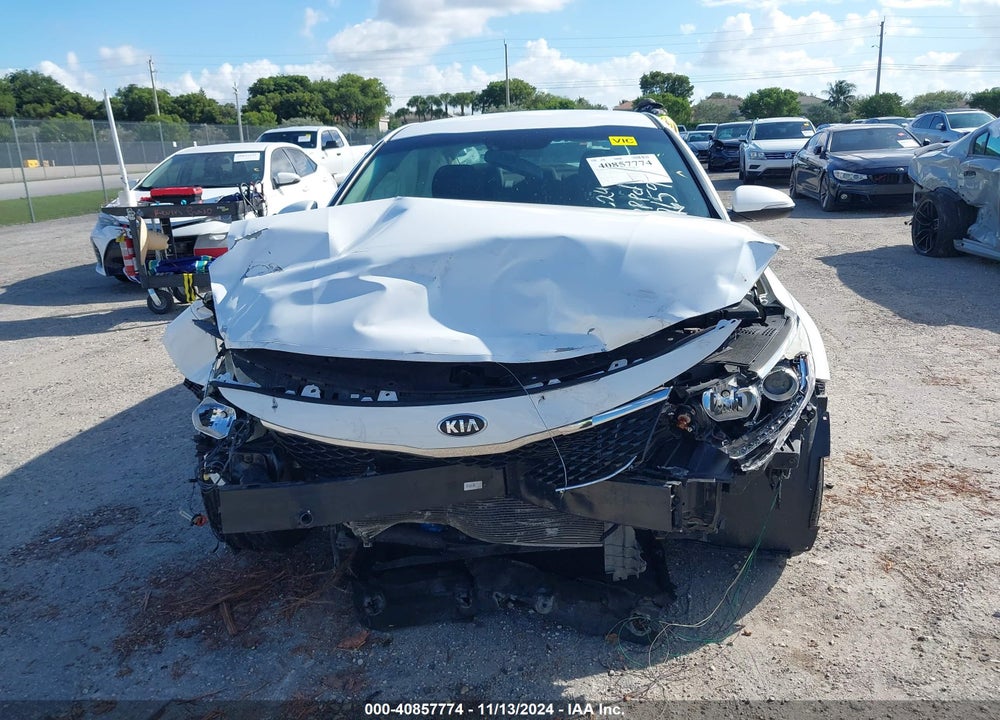 2016 KIA OPTIMA LX VIN: KNAGT4L3XG5102659