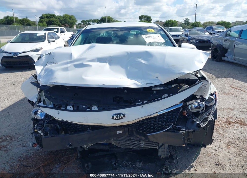 2016 KIA OPTIMA LX VIN: KNAGT4L3XG5102659