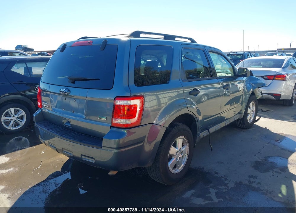 2010 FORD ESCAPE XLT VIN: 1FMCU0DGXAKA32223