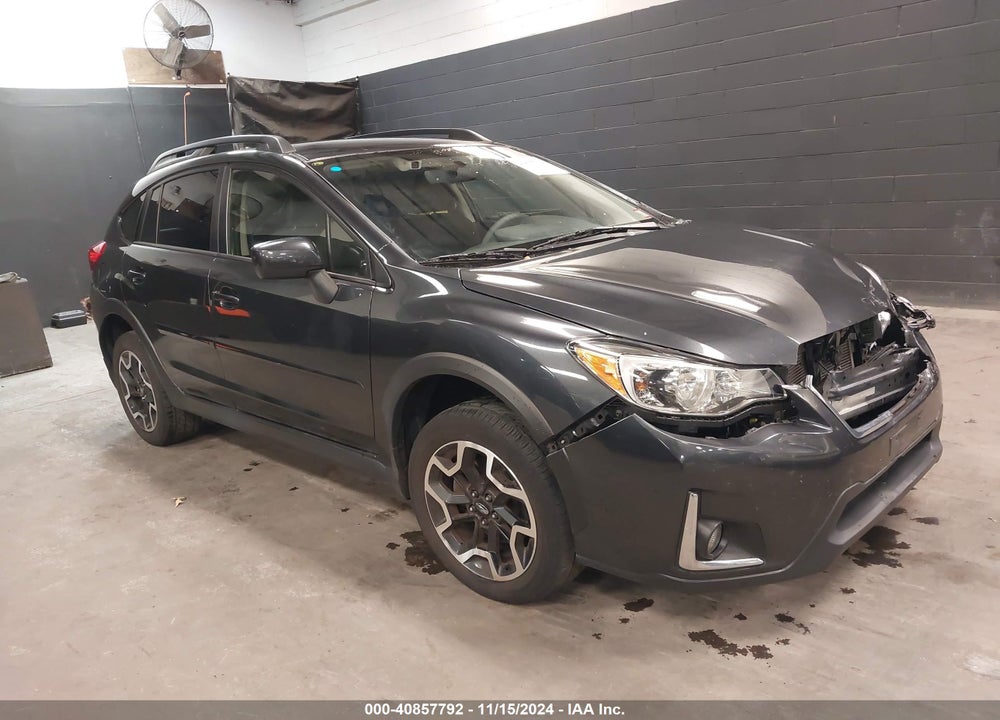 2017 SUBARU CROSSTREK 2.0I PREMIUM VIN: JF2GPADC3H8215083