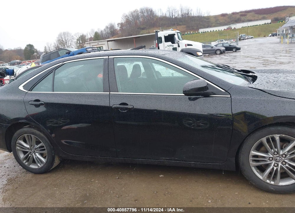 2017 TOYOTA CAMRY SE VIN: 4T1BF1FK4HU269916