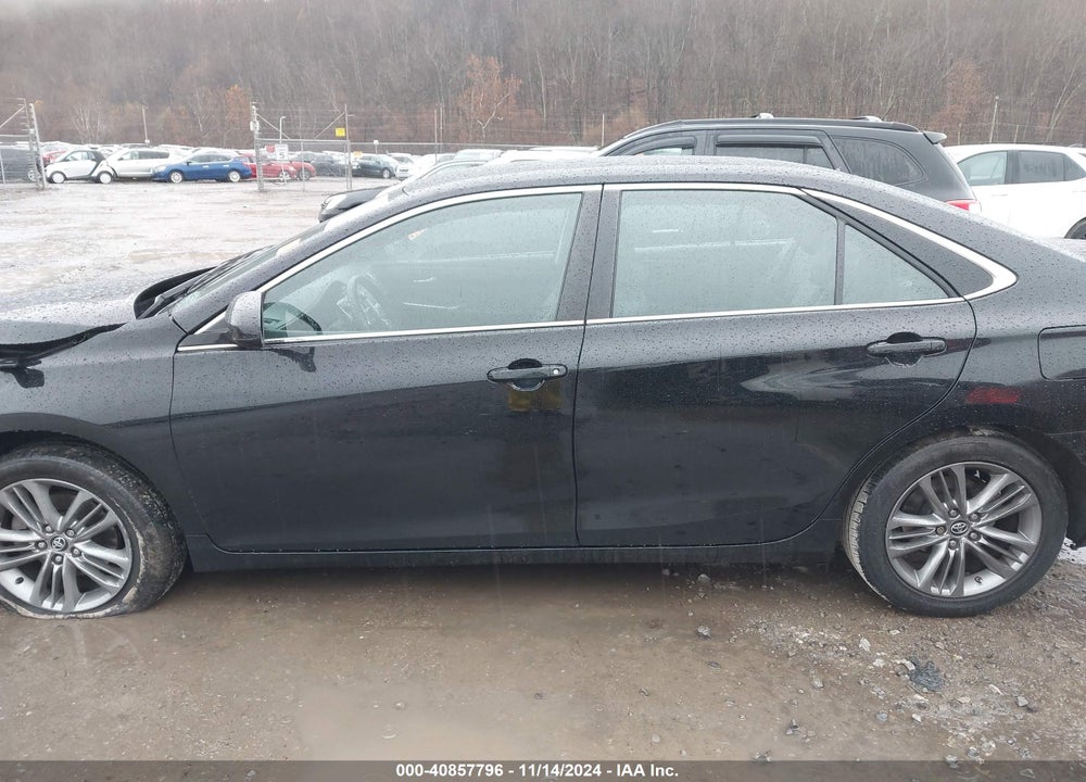 2017 TOYOTA CAMRY SE VIN: 4T1BF1FK4HU269916