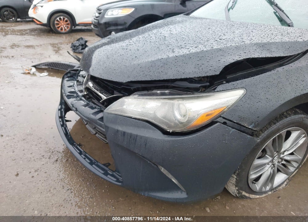 2017 TOYOTA CAMRY SE VIN: 4T1BF1FK4HU269916