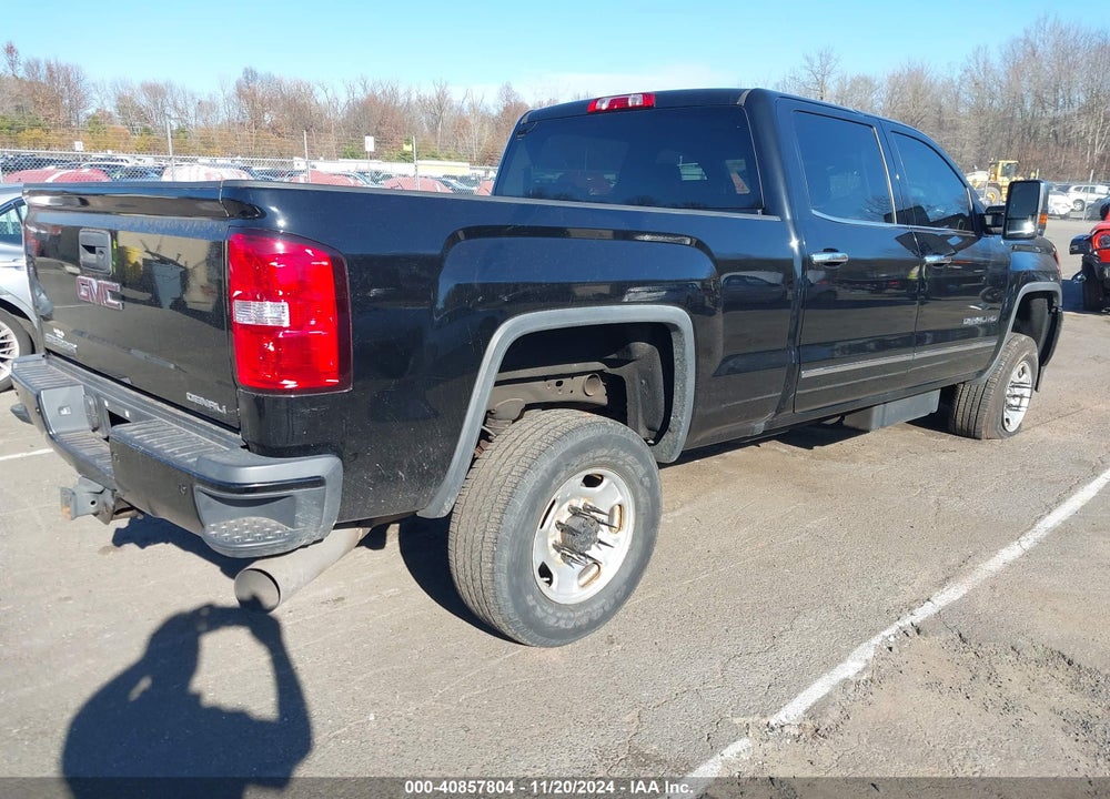 2016 GMC SIERRA 2500HD DENALI VIN: 1GT12UE8XGF173469