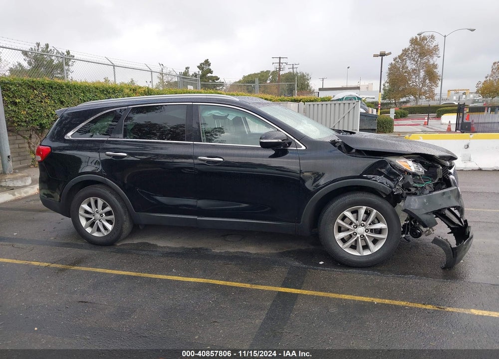 2016 KIA SORENTO 2.4L LX VIN: 5XYPG4A33GG037252