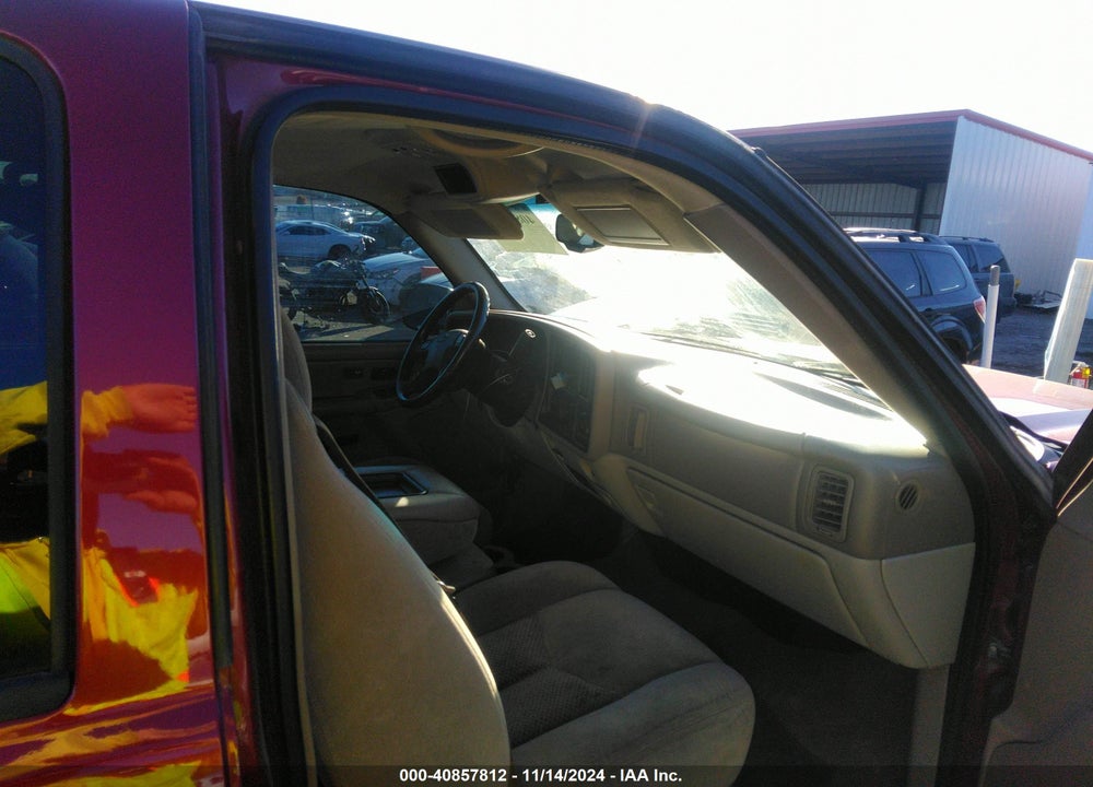 2005 CHEVROLET AVALANCHE 1500 LS VIN: 3GNEC12Z55G280572