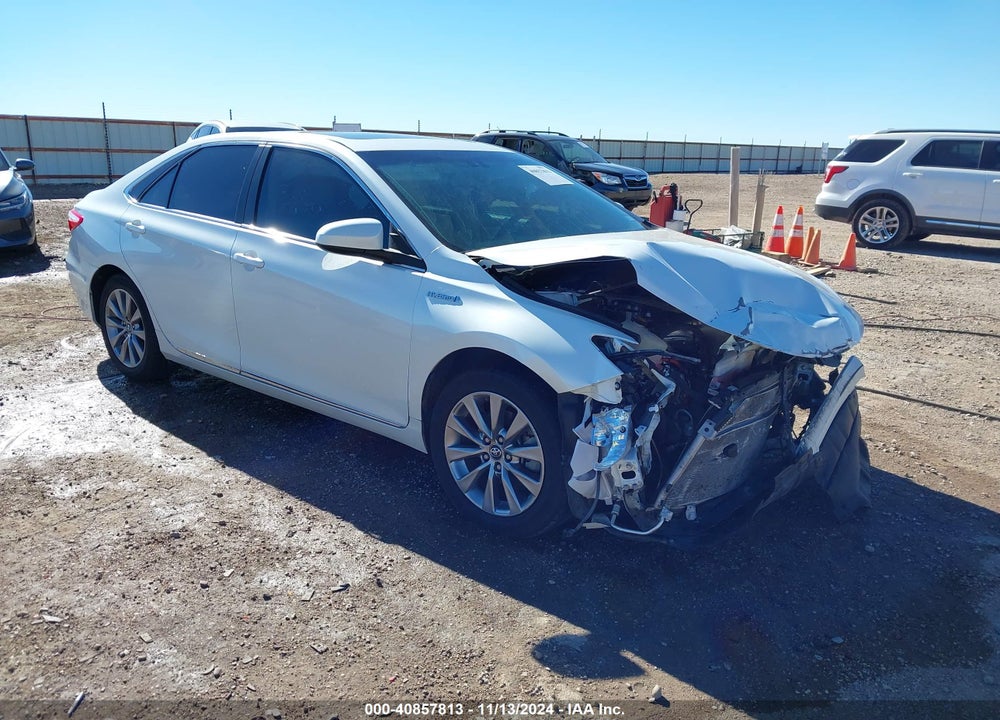 2016 TOYOTA CAMRY HYBRID XLE VIN: 4T1BD1FKXGU200328