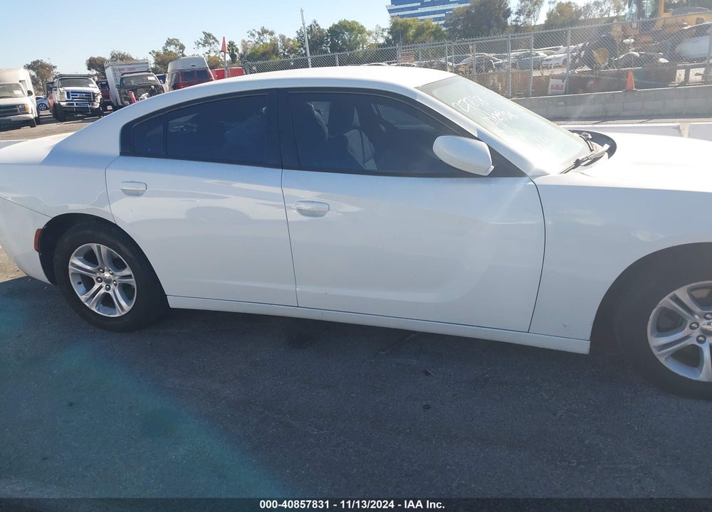 2017 DODGE CHARGER SE RWD VIN: 2C3CDXBGXHH605286