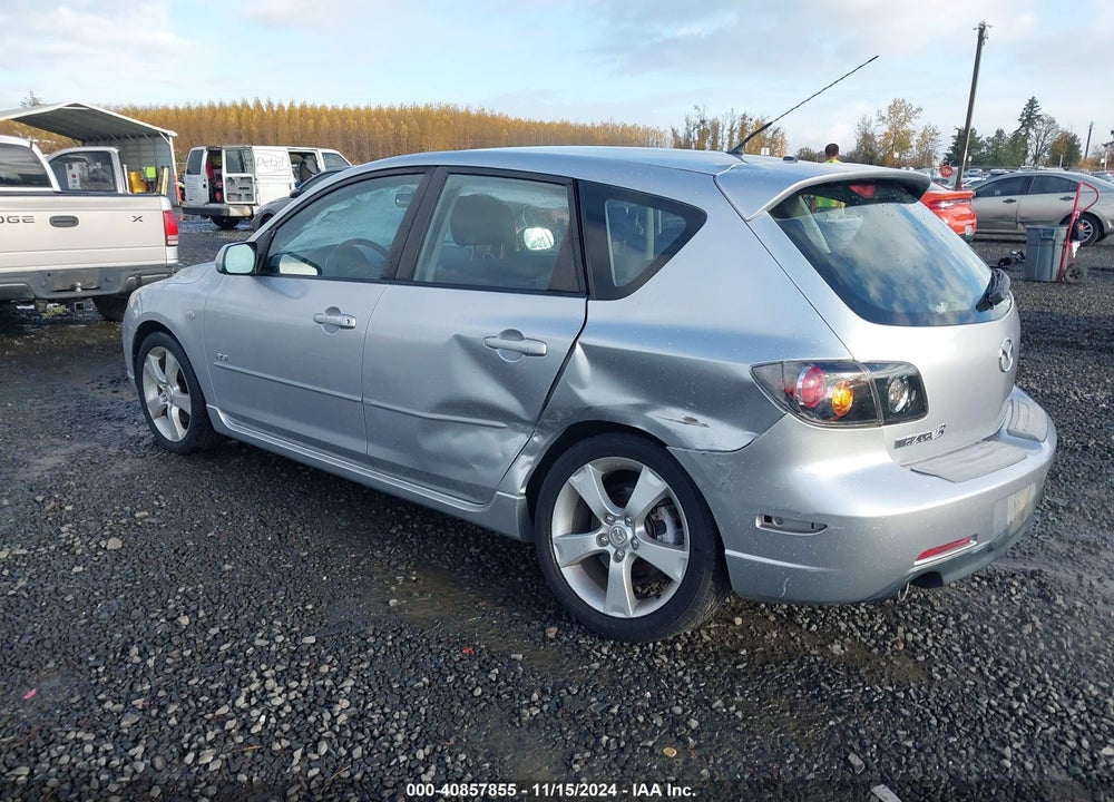 2005 MAZDA 3 S VIN: JM1BK343851322721