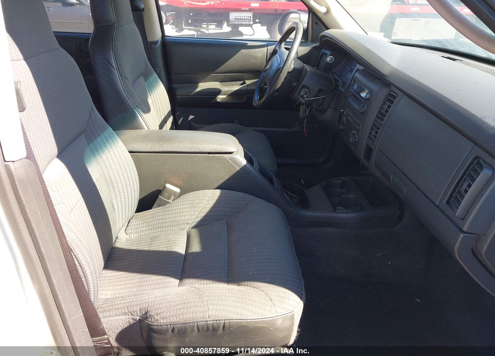 2003 DODGE DURANGO SPORT/SXT VIN: 1D4HR38N63F613559
