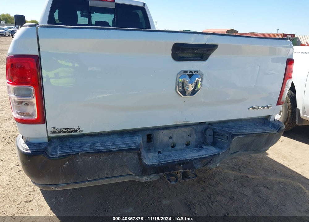 2022 RAM 2500 TRADESMAN 4X4 8' BOX VIN: 3C6UR5HL6NG130913