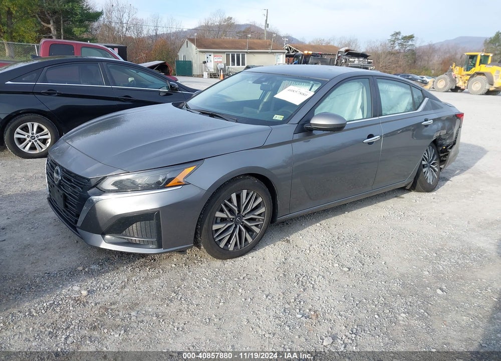 2023 NISSAN ALTIMA SV FWD VIN: 1N4BL4DV1PN352956