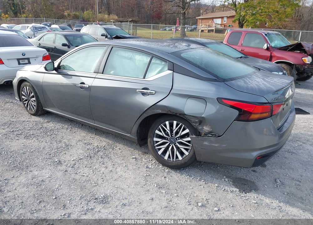 2023 NISSAN ALTIMA SV FWD VIN: 1N4BL4DV1PN352956