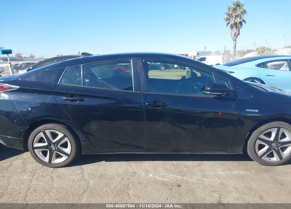 2017 TOYOTA PRIUS THREE TOURING VIN: JTDKARFU5H3054165