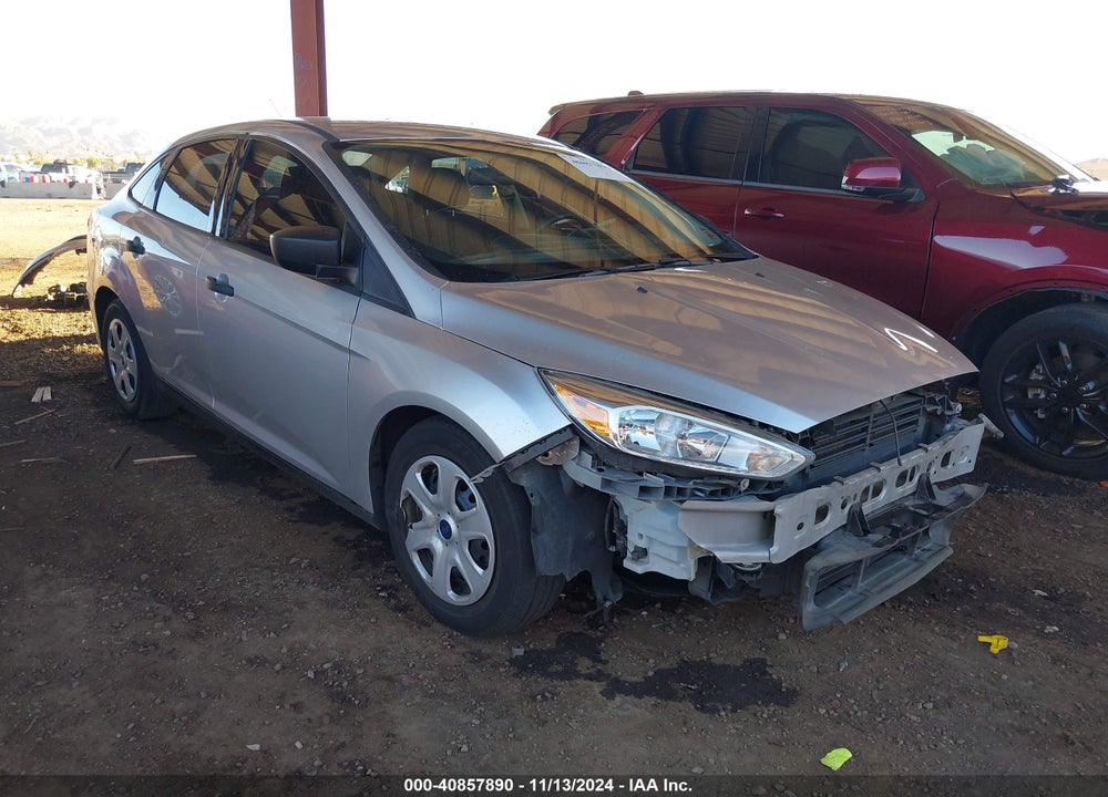 2018 FORD FOCUS S VIN: 1FADP3E27JL260751
