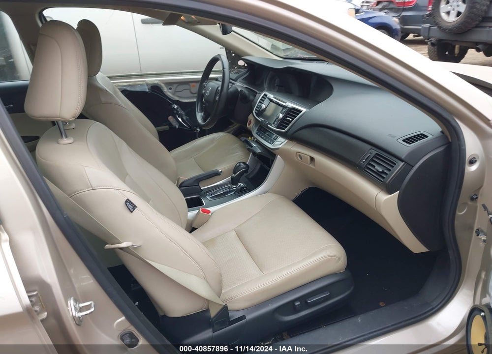 2013 HONDA ACCORD EX-L VIN: 1HGCR2F85DA076570