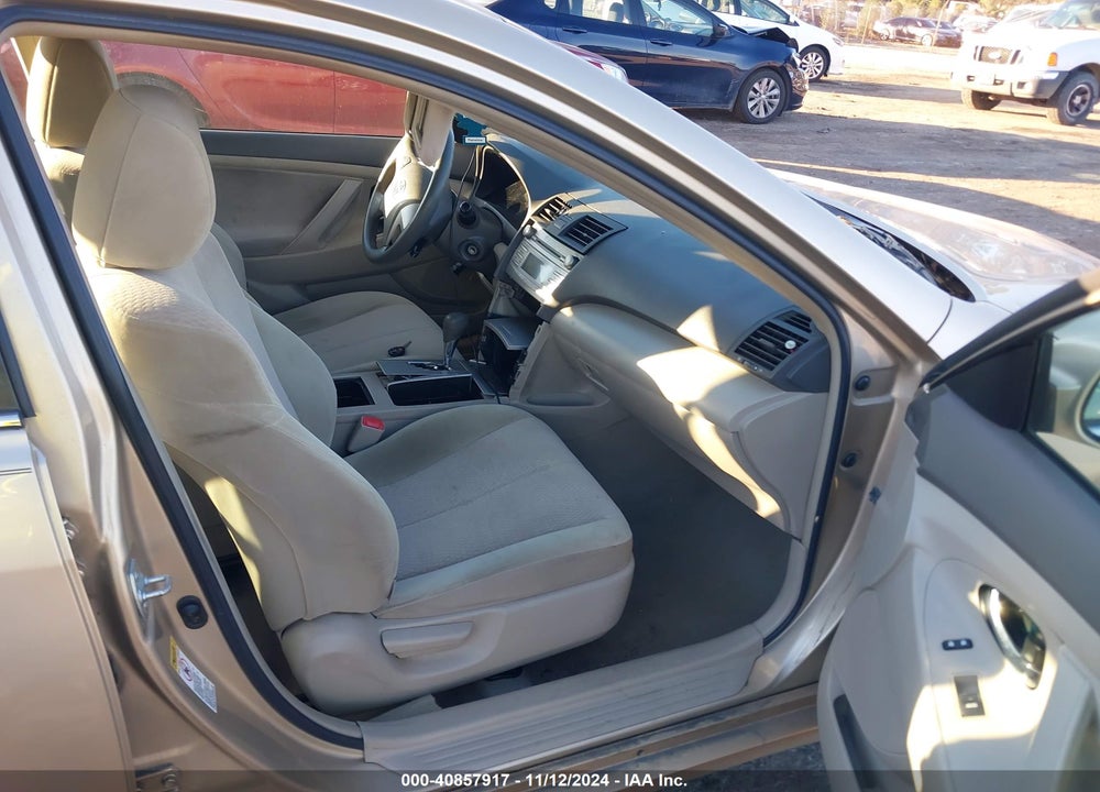 2011 TOYOTA CAMRY LE VIN: 4T1BF3EKXBU599807