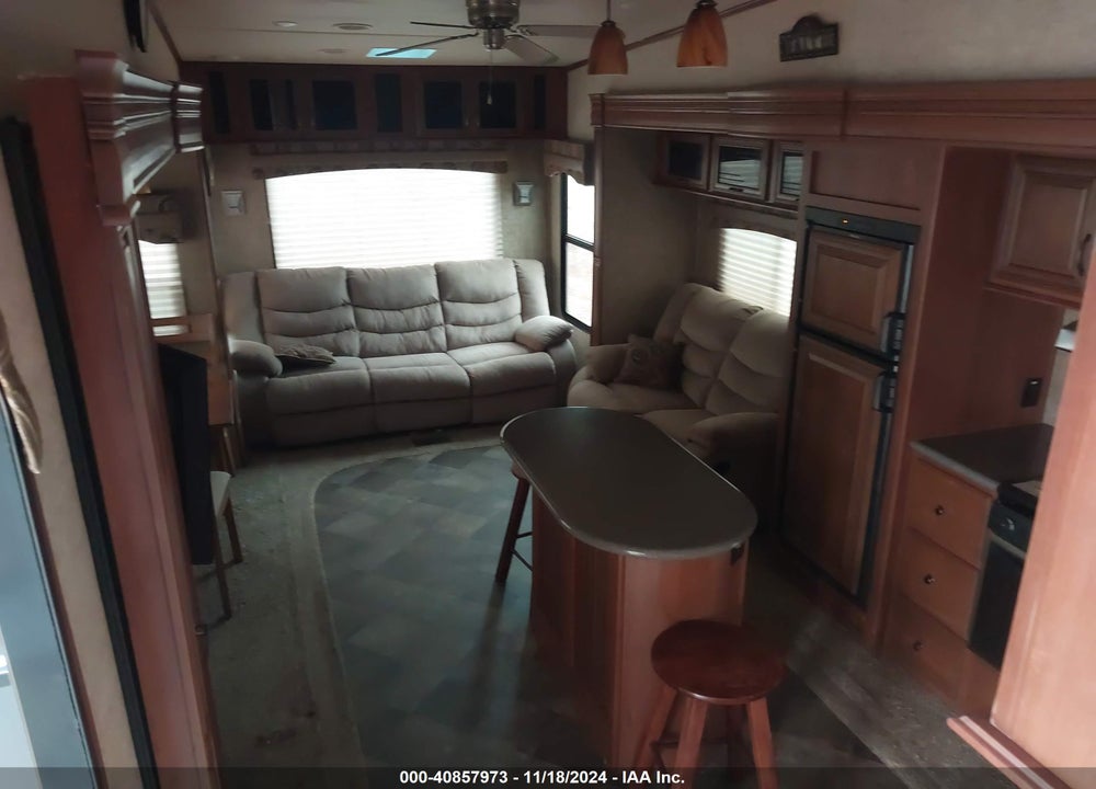 2015 FOREST RIV SANDPIPER VIN: 4X4FSAK2XFJ030838