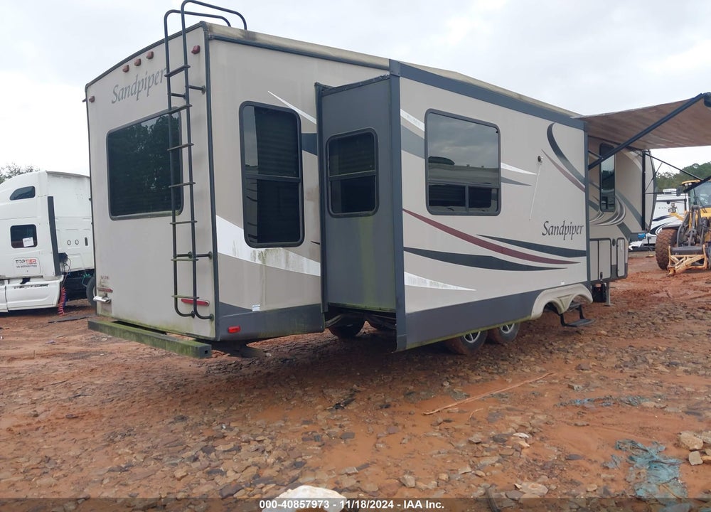 2015 FOREST RIV SANDPIPER VIN: 4X4FSAK2XFJ030838