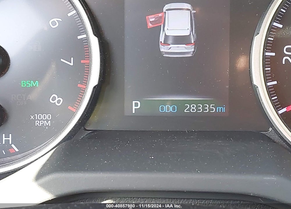 2019 TOYOTA RAV4 XLE PREMIUM VIN: JTMC1RFV8KD517351