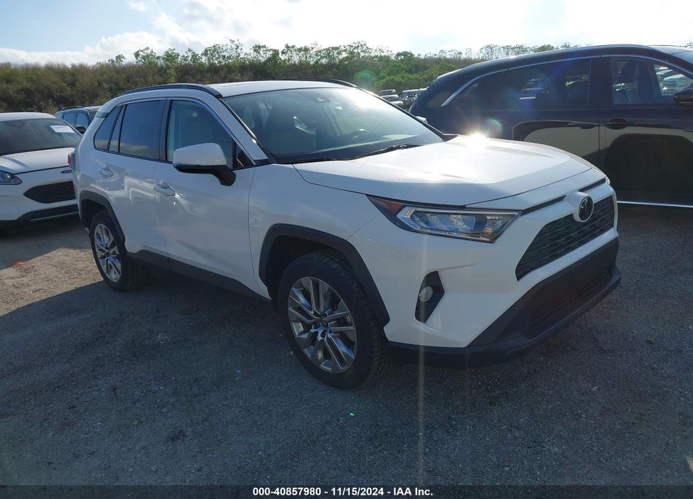 2019 TOYOTA RAV4 XLE PREMIUM VIN: JTMC1RFV8KD517351