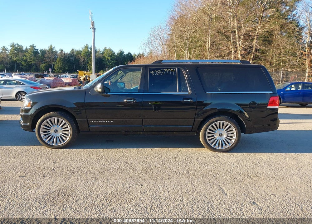 2017 LINCOLN NAVIGATOR L SELECT VIN: 5LMJJ3JT4HEL13863