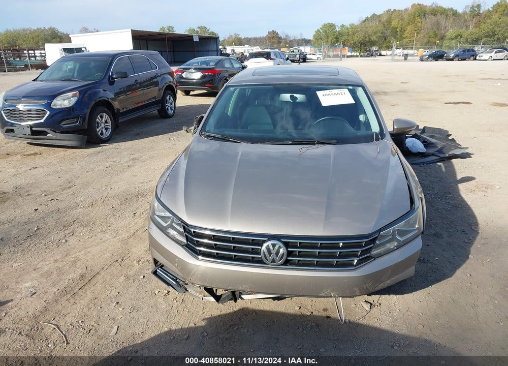 2018 VOLKSWAGEN PASSAT 2.0T SE VIN: 1VWBA7A36JC001299