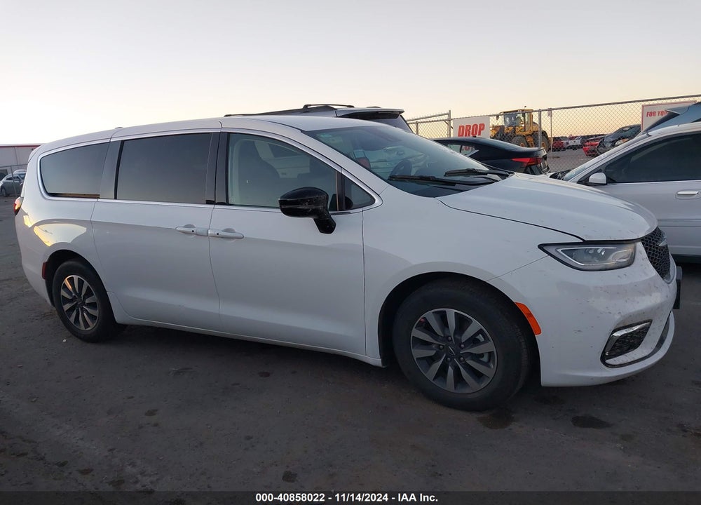2024 CHRYSLER PACIFICA HYBRID SELECT VIN: 2C4RC1S75RR117929