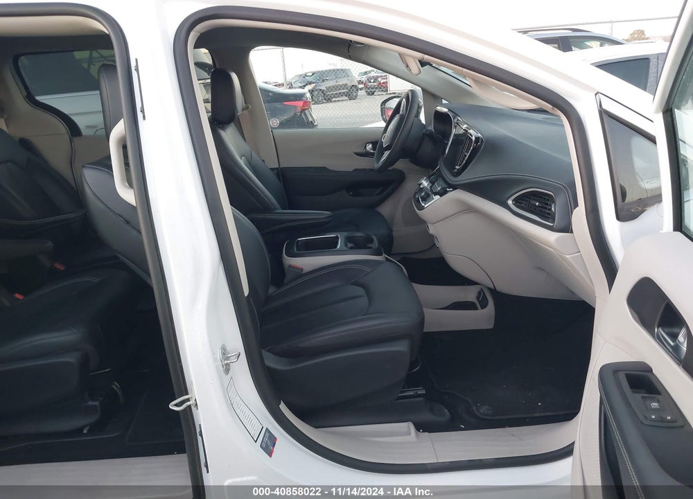 2024 CHRYSLER PACIFICA HYBRID SELECT VIN: 2C4RC1S75RR117929