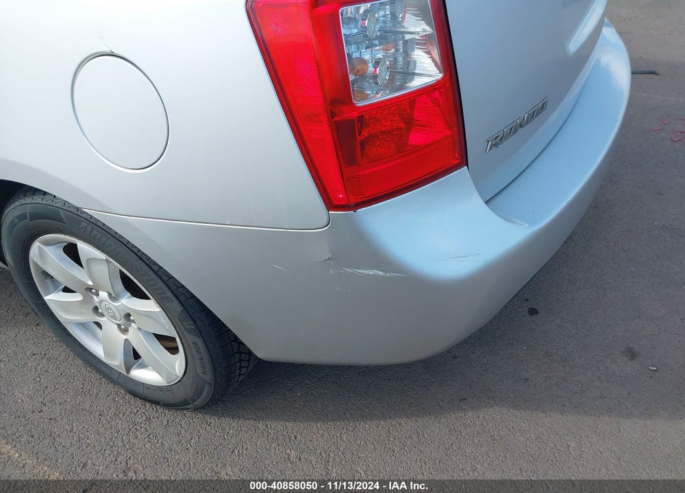 2008 KIA RONDO LX V6 VIN: KNAFG526X87153909