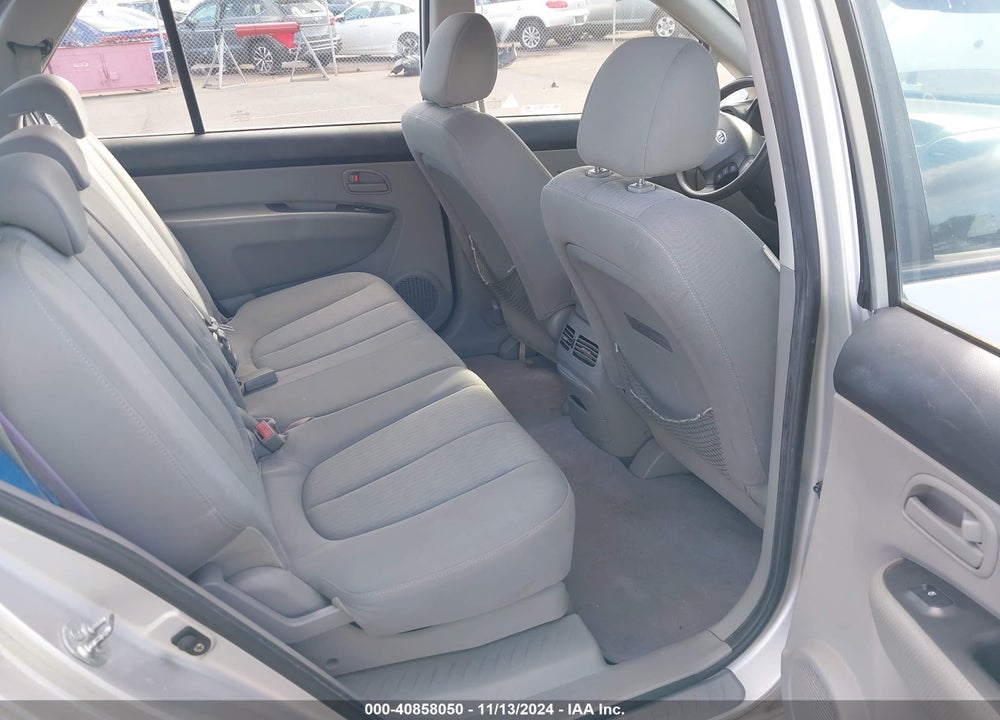 2008 KIA RONDO LX V6 VIN: KNAFG526X87153909