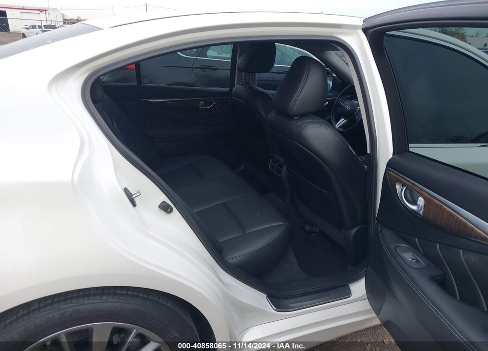 2019 INFINITI Q50 3.0T LUXE VIN: JN1EV7AR4KM558865