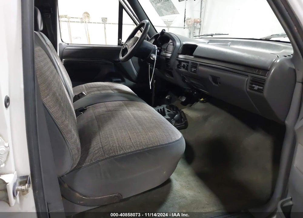1993 FORD F350 VIN: 2FTJW36G1PCA85409