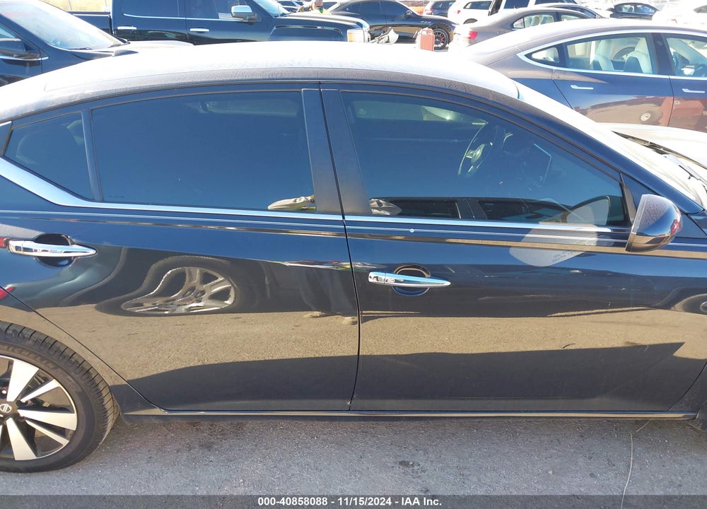 2022 NISSAN ALTIMA SV FWD VIN: 1N4BL4DV0NN378297