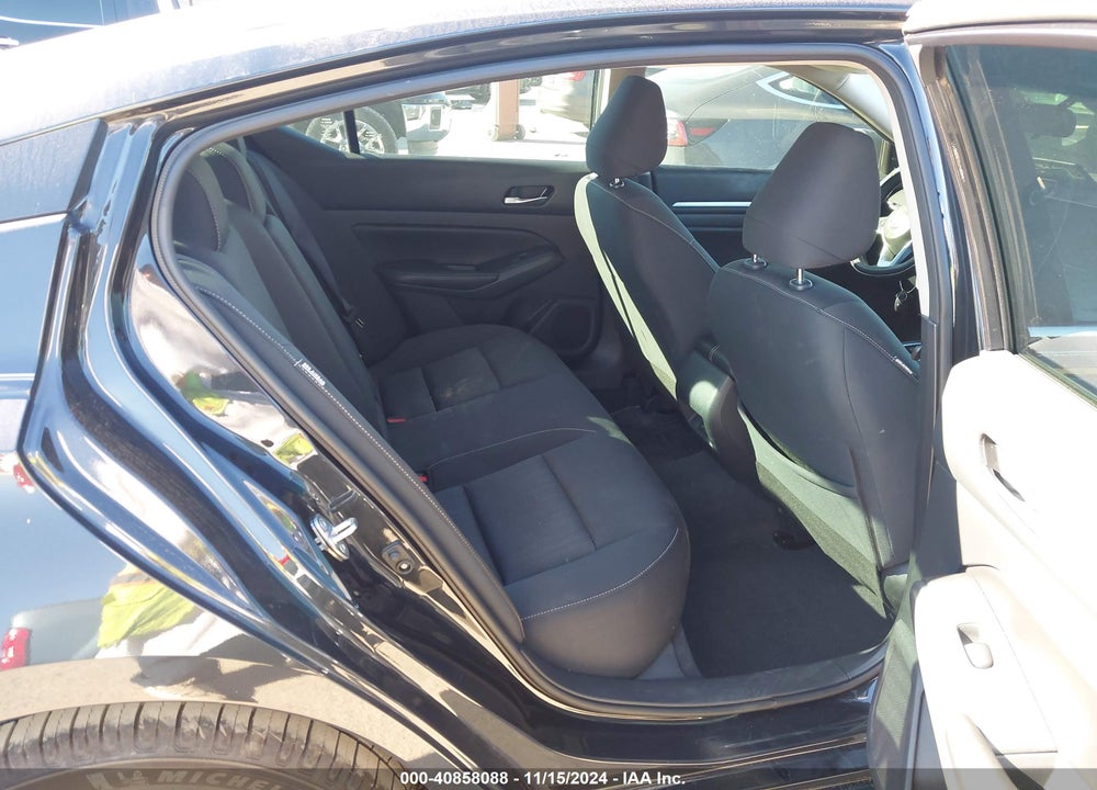 2022 NISSAN ALTIMA SV FWD VIN: 1N4BL4DV0NN378297