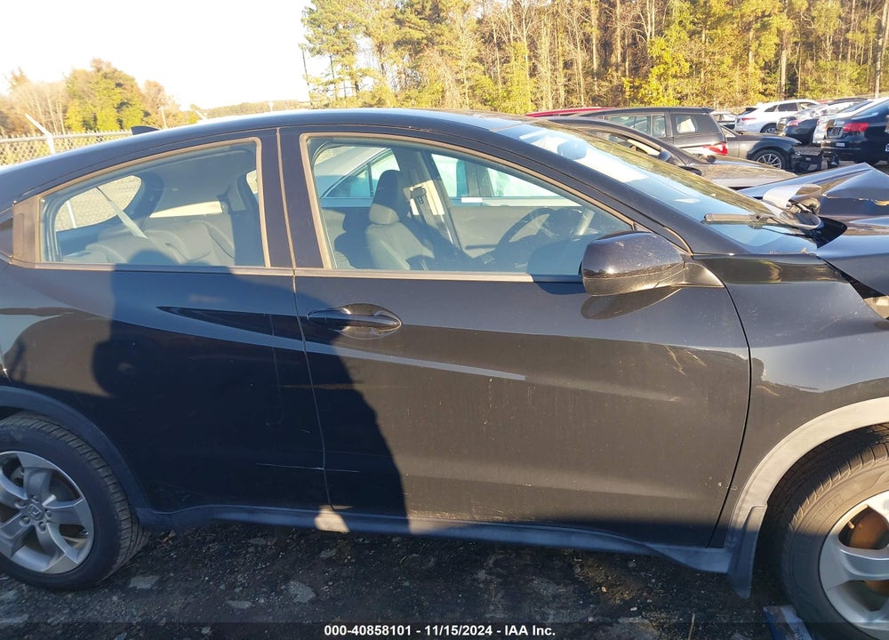 2019 HONDA HR-V LX VIN: 3CZRU5H37KG708570