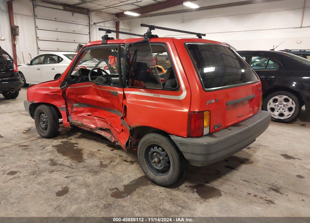 1989 FORD FESTIVA L VIN: KNJBT06H0K6150832