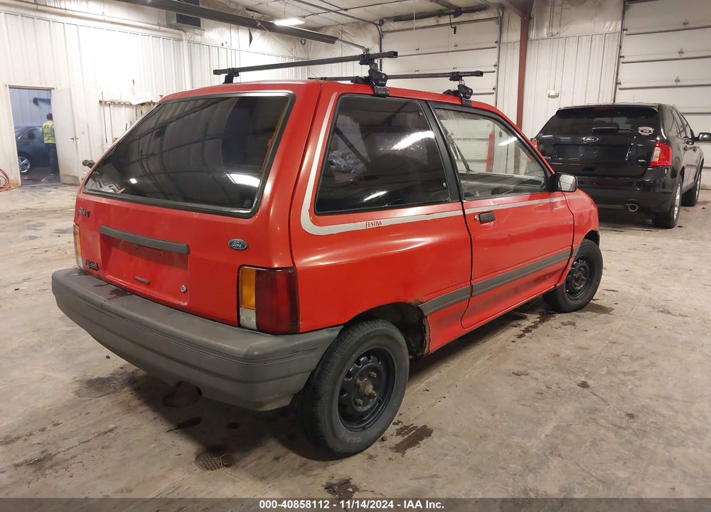 1989 FORD FESTIVA L VIN: KNJBT06H0K6150832