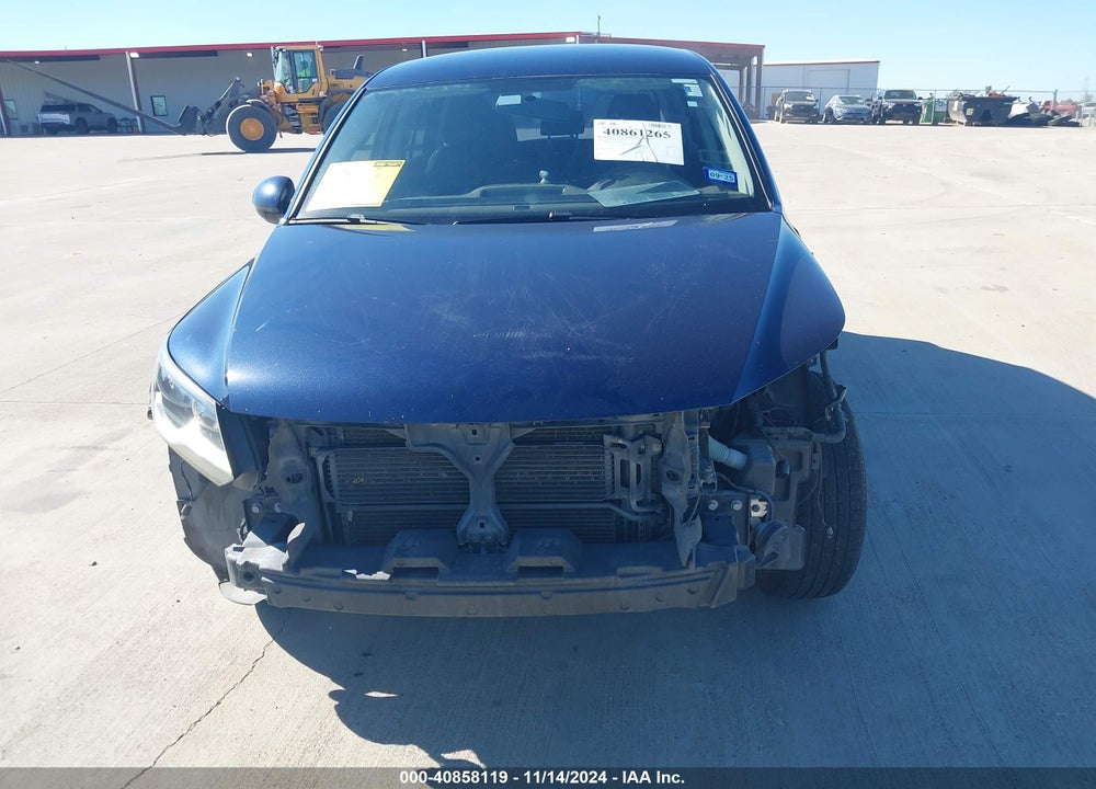 2013 VOLKSWAGEN TIGUAN S VIN: WVGAV3AX5DW613085