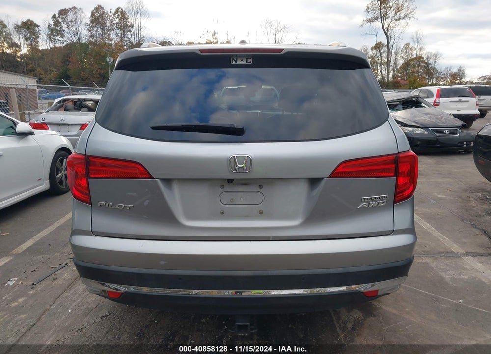 2018 HONDA PILOT TOURING VIN: 5FNYF6H97JB061226