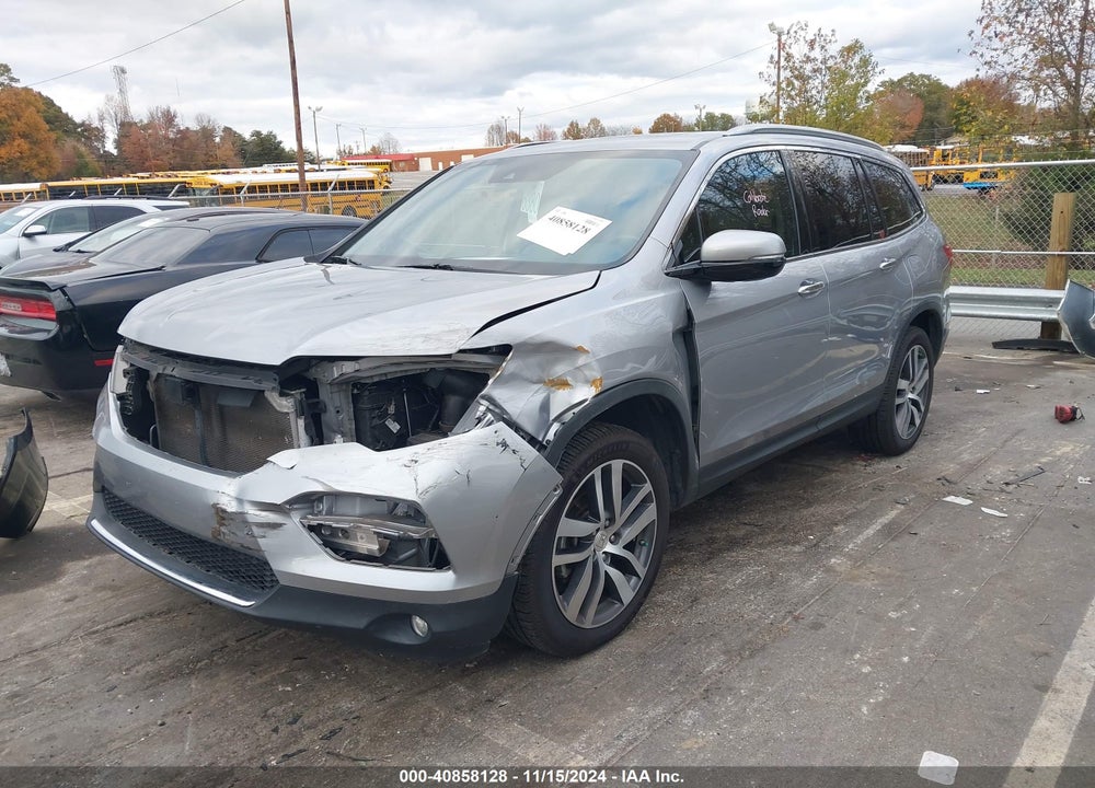 2018 HONDA PILOT TOURING VIN: 5FNYF6H97JB061226